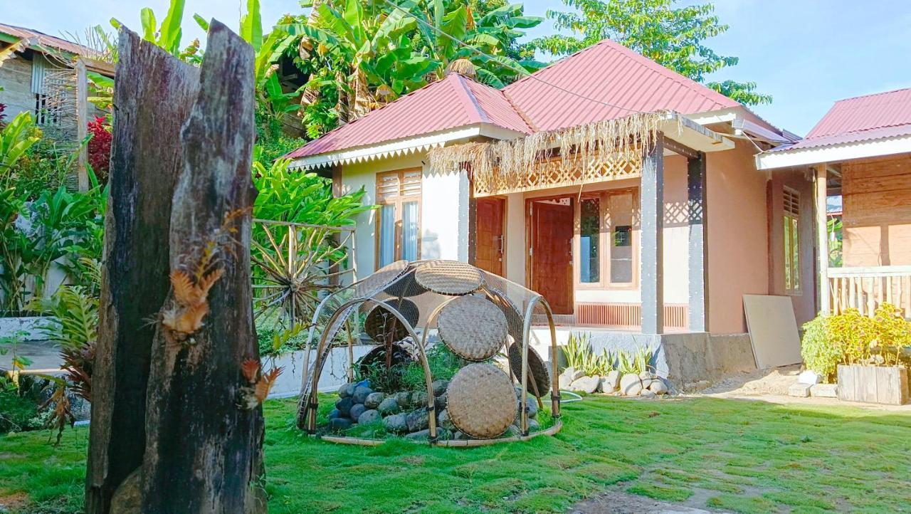 Lontart Guesthouse Nggorang Exterior foto